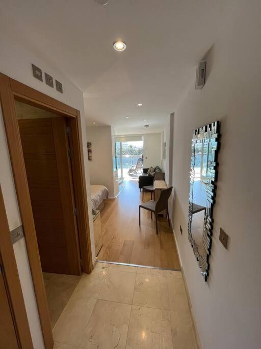 Gibraltar Luxury With Rooftop Pools & Views Eksteriør billede