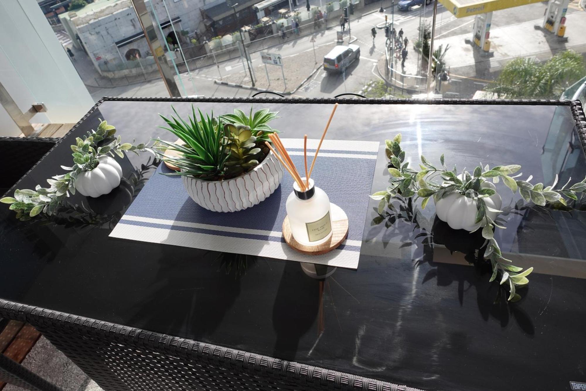 Gibraltar Luxury With Rooftop Pools & Views Eksteriør billede