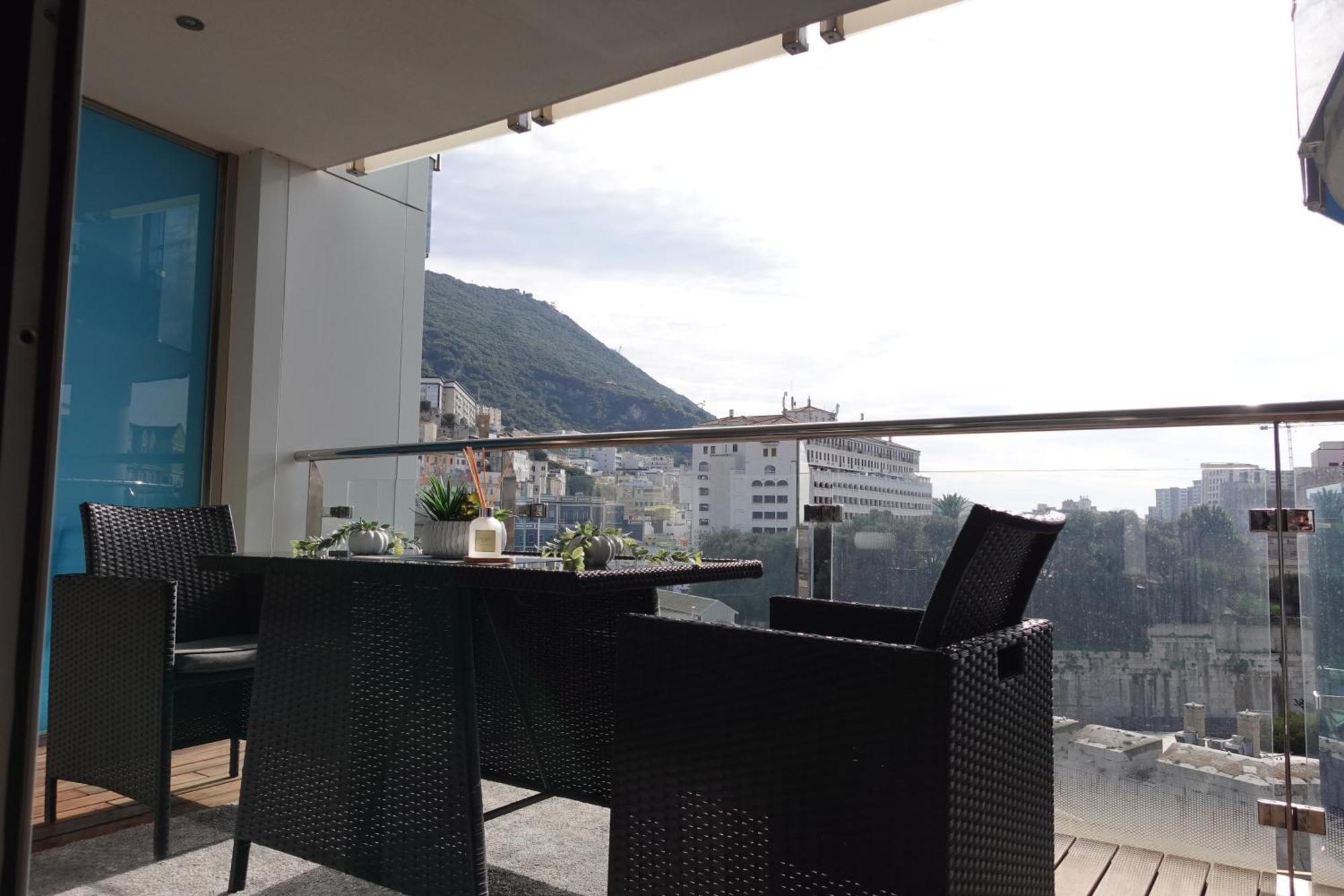 Gibraltar Luxury With Rooftop Pools & Views Eksteriør billede